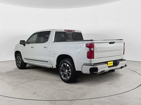 Used 2025 Chevrolet Silverado 1500 High Country w/ Technology Package AWD/4WD image 7