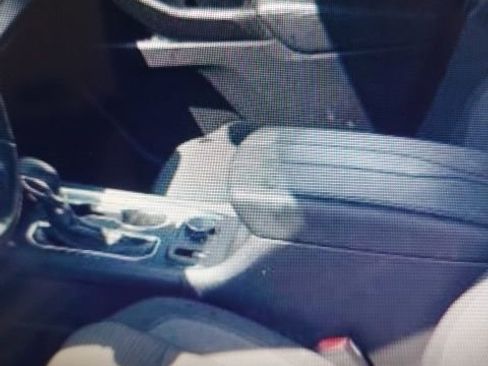 Used 2023 Chevrolet Traverse LT image 15