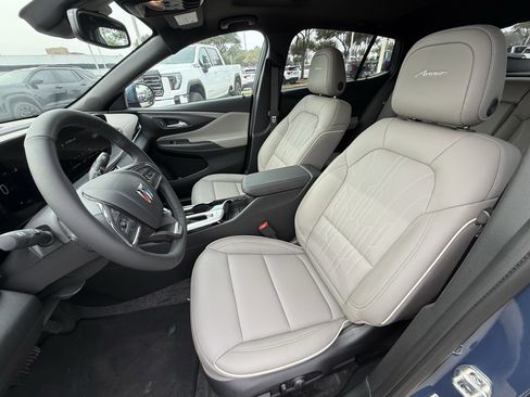 Used 2026 Buick Envista Avenir image 17