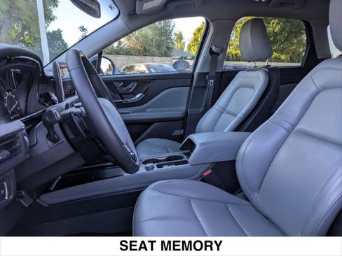 Used 2022 Lincoln Corsair FWD image 21