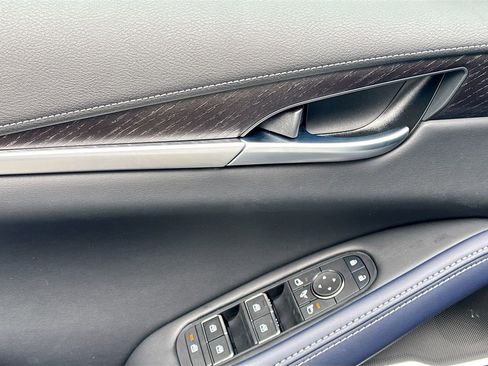 Used 2026 INFINITI QX60 Sport w/ Dark Cargo Package image 19