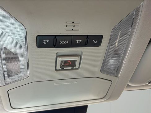 Used 2023 Toyota RAV4 LE FWD image 21