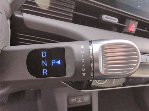 New 2026 Hyundai Ioniq 5 SEL image 15