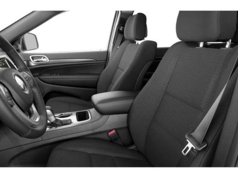 Certified 2018 Jeep Grand Cherokee Altitude RWD image 9