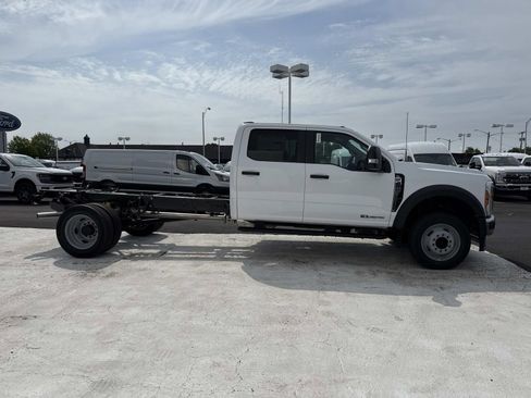 New 2026 Ford F450 XL RWD image 2