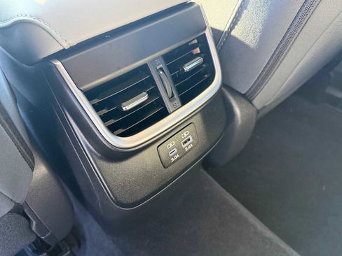 Certified 2025 Subaru Outback Premium w/ Popular Package #1A image 17