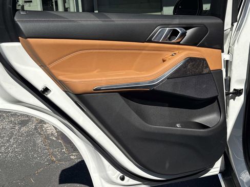 Certified 2025 BMW X5 sDrive40i w/ Parking Assistance Package image 13