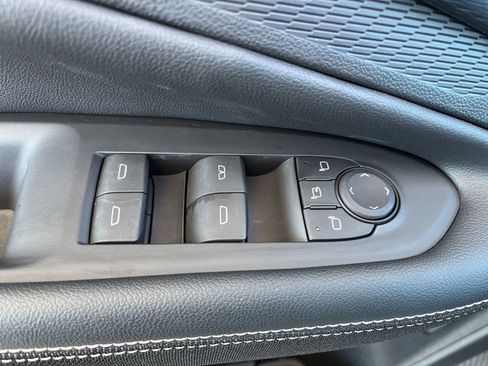 New 2024 Chevrolet Blazer EV LT image 39