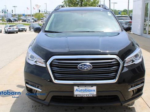 Used 2021 Subaru Ascent Premium w/ Convenience Package AWD/4WD image 2