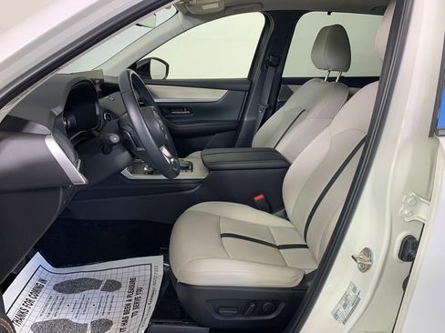 Used 2025 MAZDA CX-70 3.3 Turbo w/ Premium Package image 14