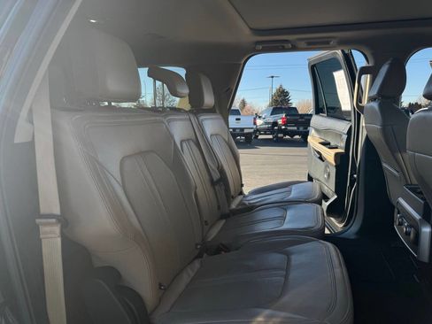 Used 2024 Ford Expedition Max Limited image 40