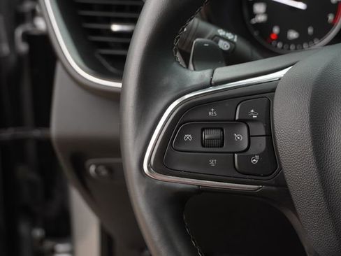 Used 2023 Buick Envision Essence FWD image 29