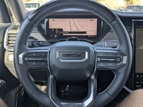 Used 2024 GMC Acadia Denali w/ Super Cruise Package image 31