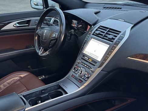 Used 2020 Lincoln MKZ Reserve image 5