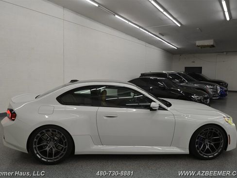 Used 2023 BMW M2 w/ Lighting Package image 8