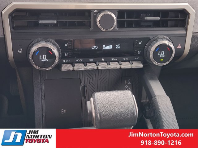 Used 2025 Toyota Tacoma 4x4 Double Cab Hybrid image 20