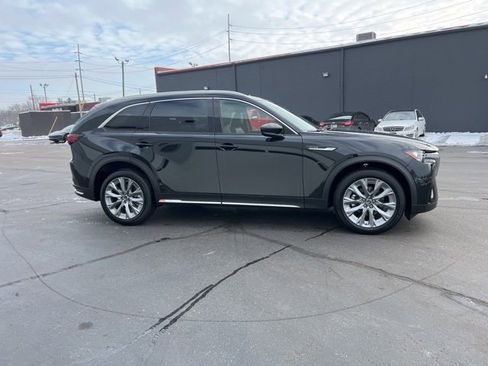 New 2026 MAZDA CX-90 3.3 Turbo w/ Premium Plus Pkg image 4