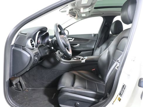 Used 2015 Mercedes-Benz C 300 4MATIC Sedan image 3