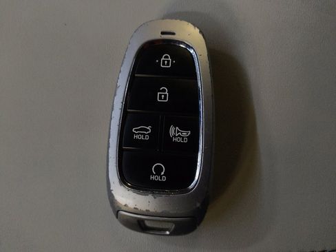 Used 2023 Hyundai Sonata SEL w/ Preferred Accessory Package FWD image 32