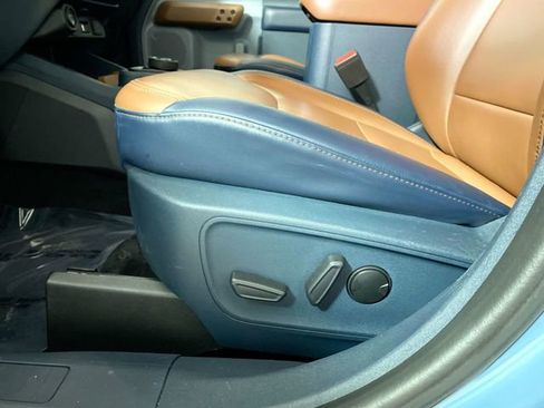 Used 2022 Ford Maverick Lariat image 19