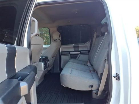 Used 2020 Ford F150 XLT image 19