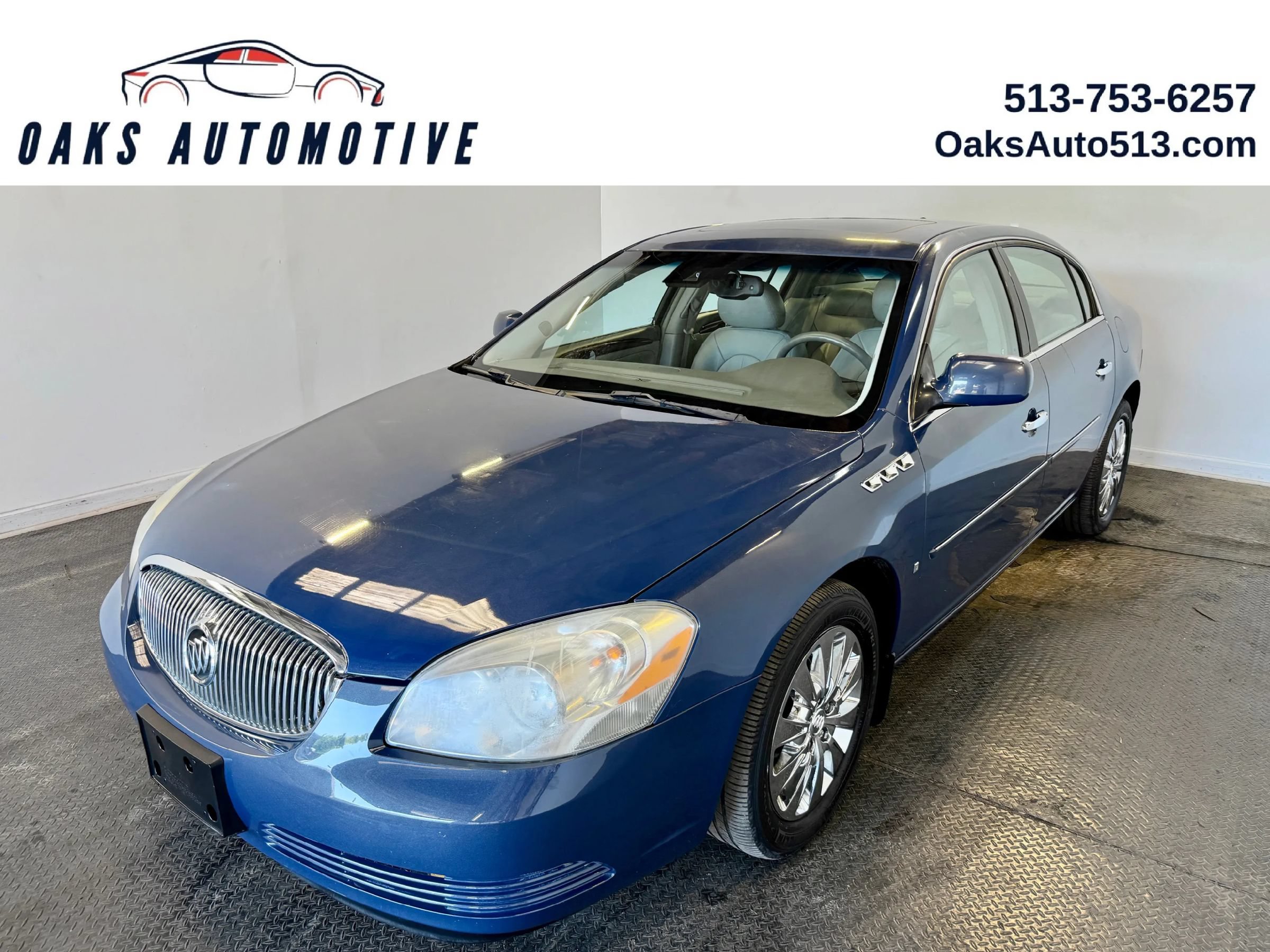 Used 2009 Buick Lucerne CXL FWD image 1