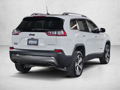 Used 2019 Jeep Cherokee Limited w/ Technology Group AWD/4WD image 5