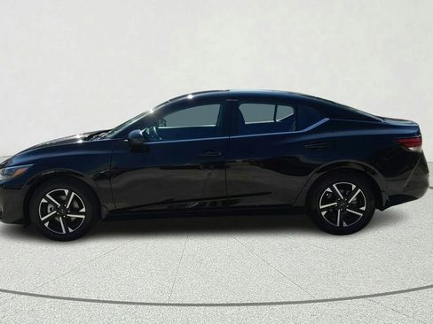 Used 2024 Nissan Sentra SV image 4