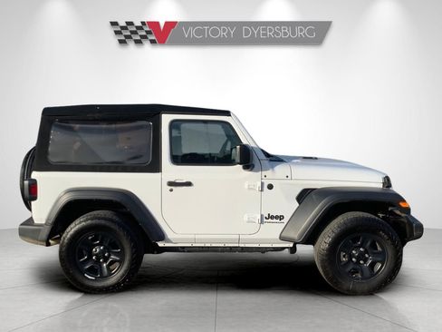 Used 2024 Jeep Wrangler Sport image 9