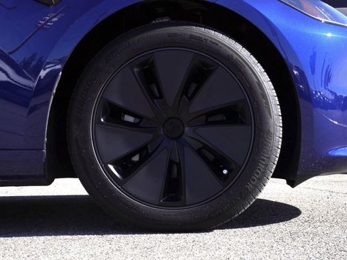 Used 2025 Tesla Model 3 Long Range image 7