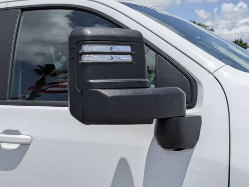 Certified 2025 Chevrolet Silverado 2500 LT AWD/4WD image 11
