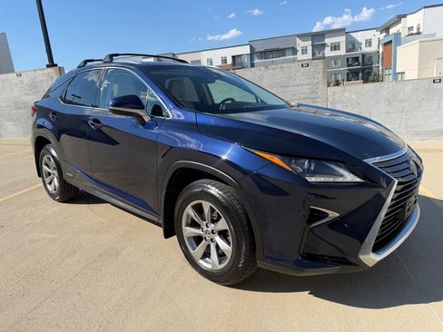 Used 2018 Lexus RX 450h AWD w/ Premium Package image 1