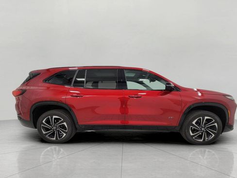 Used 2025 Buick Enclave Sport Touring w/ Power Package AWD/4WD image 11