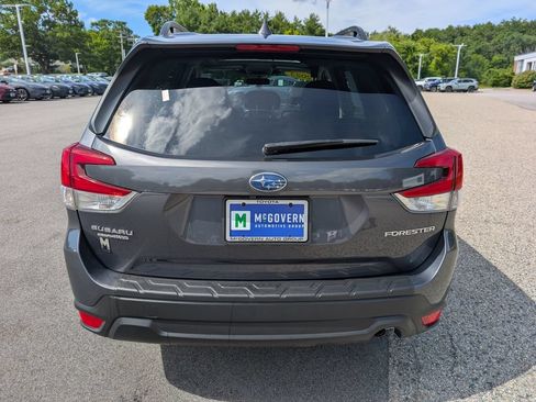 Used 2023 Subaru Forester Premium AWD/4WD image 4