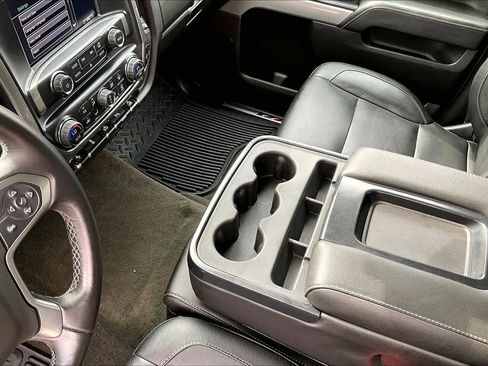 Used 2015 Chevrolet Silverado 1500 LT w/ Custom Sport Edition image 17