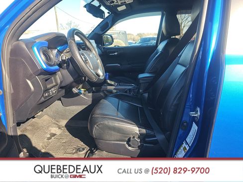 Used 2017 Toyota Tacoma TRD Off-Road image 13