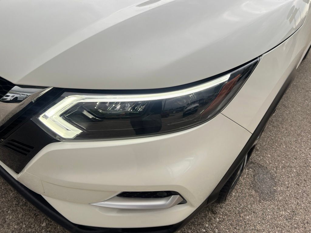 Used 2020 Nissan Rogue Sport SL w/ Premium Package AWD/4WD image 29