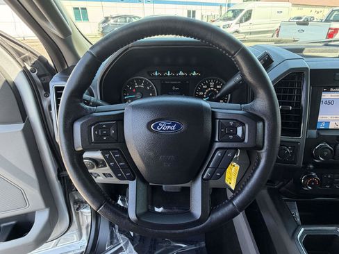 Used 2019 Ford F150 XLT w/ Equipment Group 302A Luxury AWD/4WD image 12