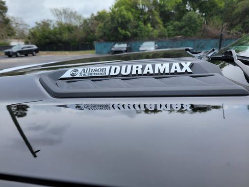 Certified 2024 Chevrolet Silverado 3500 High Country w/ High Country Premium Package image 16