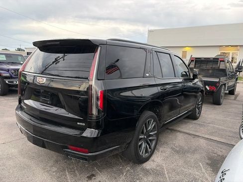 Used 2023 Cadillac Escalade Sport w/ Touring Package AWD/4WD image 4