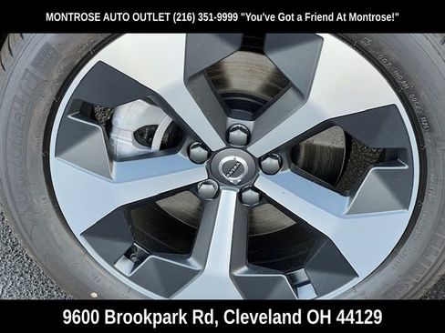 New 2026 Volvo XC40 B5 Plus w/ Protection Package Premier image 11