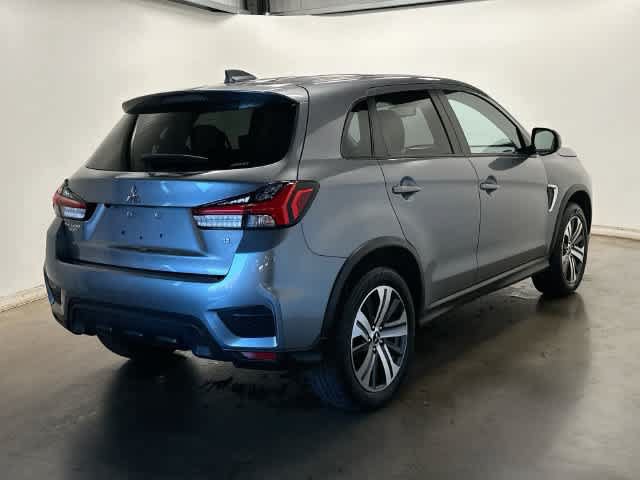 Used 2024 Mitsubishi Outlander Sport SE AWD/4WD image 32