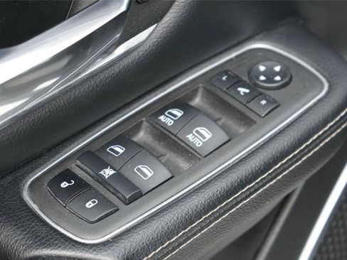 Used 2022 RAM 1500 Laramie RWD image 20