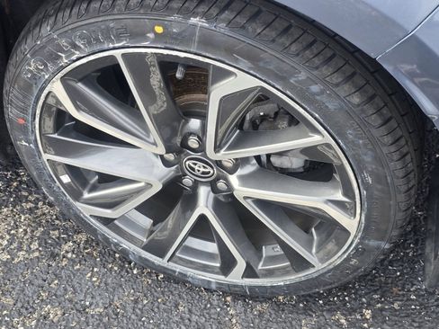 Used 2021 Toyota Corolla SE image 18