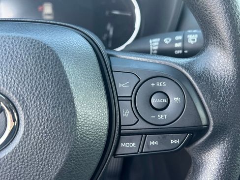 Used 2024 Toyota RAV4 LE image 27