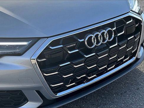 Certified 2025 Audi A6 3.0T Premium w/ Convenience Plus Package image 11