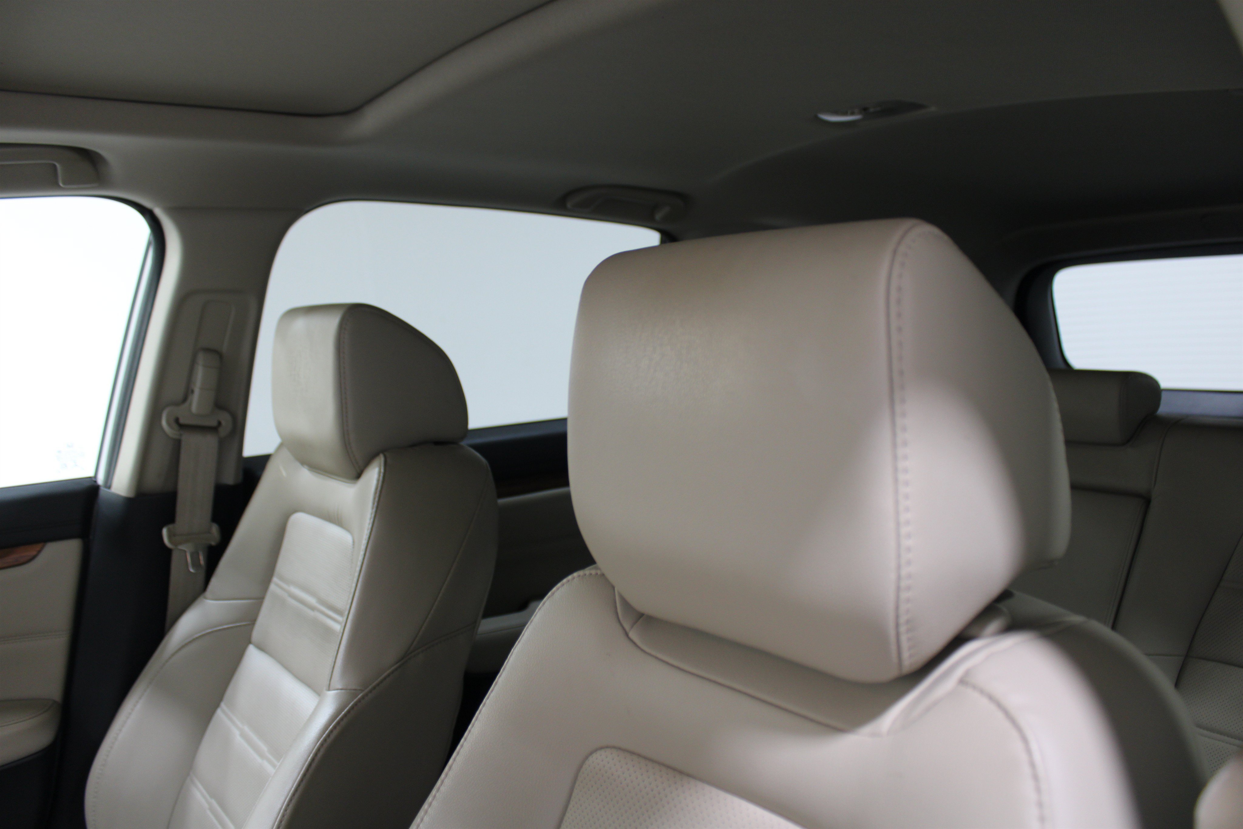 Used 2017 Honda CR-V EX-L image 5