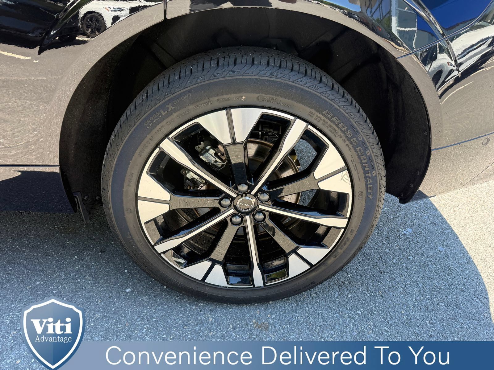 Certified 2026 Volvo XC60 B5 Plus w/ Protection Package Premier AWD/4WD image 13