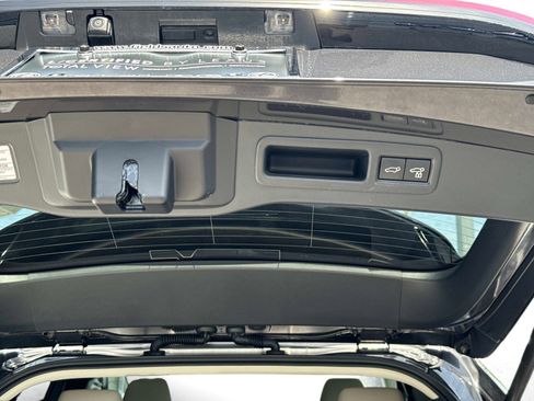 Certified 2024 Lexus RX 350h w/ Accessory Package (Z1) AWD/4WD image 12