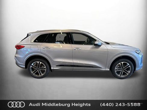 Used 2025 Audi Q5 Premium Plus image 8